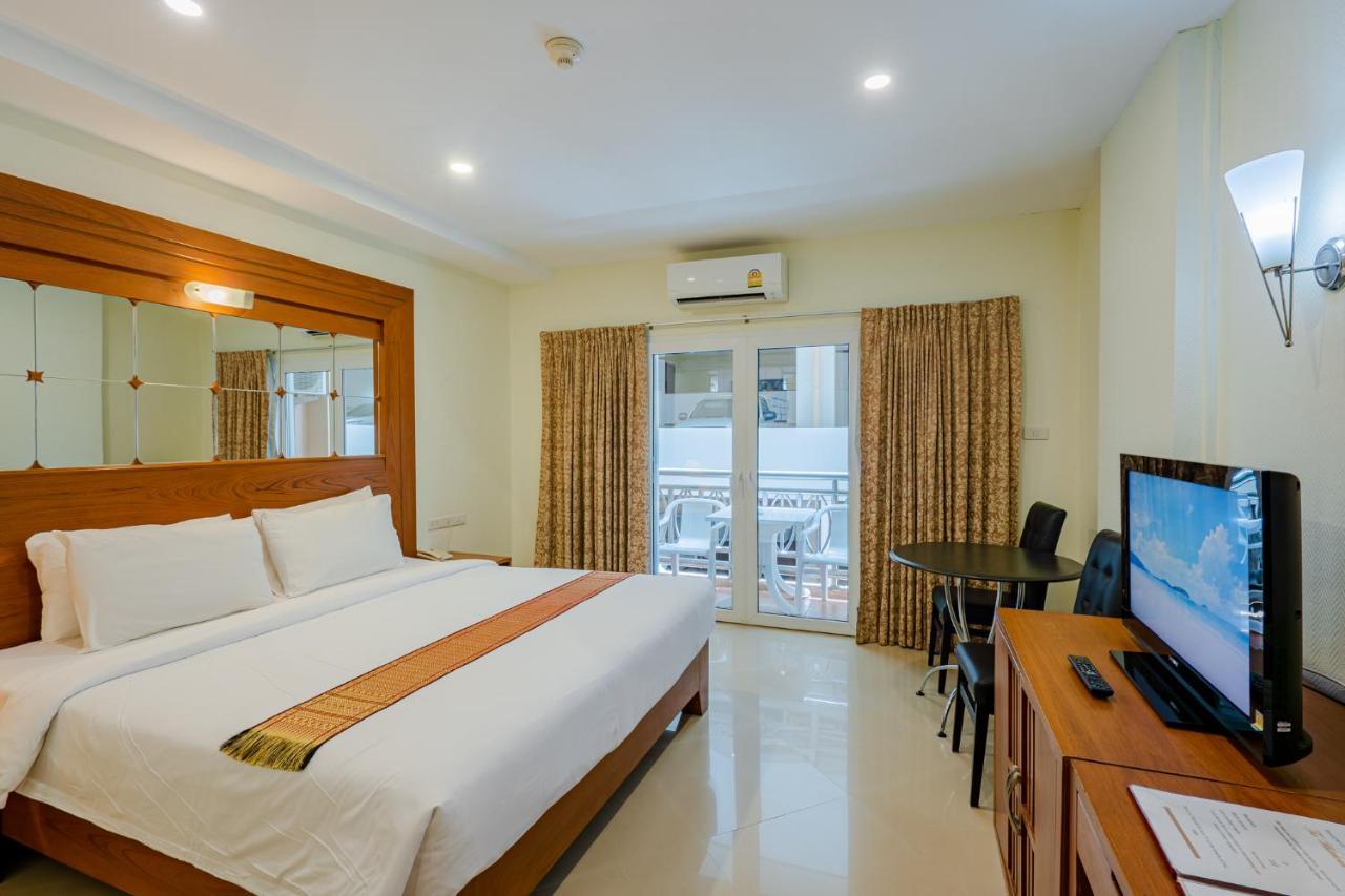 Whitehouse Condotel Pattaya Bagian luar foto